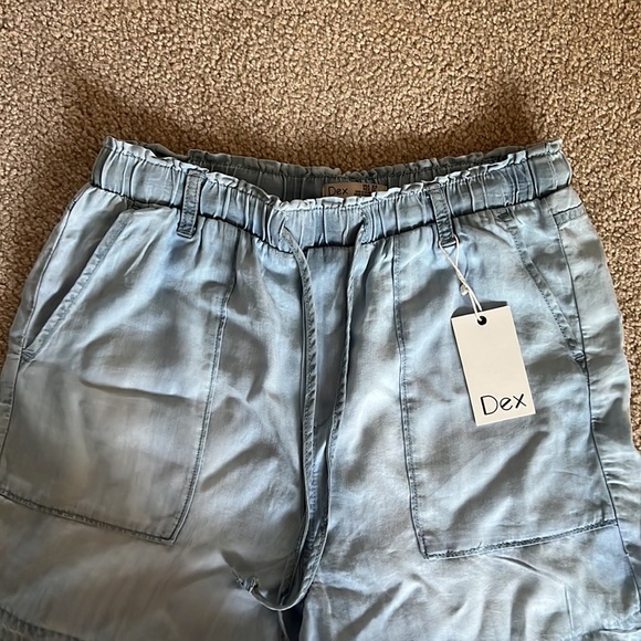 Dex Tencel Patch Pocket Short - Picture 5 of 8